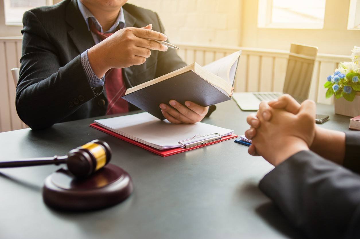 How Expensive Is It to Hire a Car Accident Lawyer in Florida